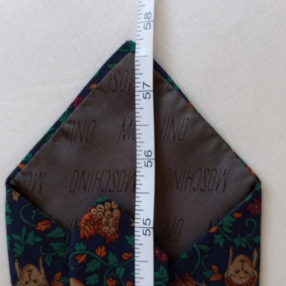 Moschino Cravatte Bacchus Silk Tie 58"  Made In Italy Navy Purple Teal - Picture 8 of 8